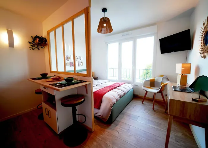 Stosy Gare Daire Caen